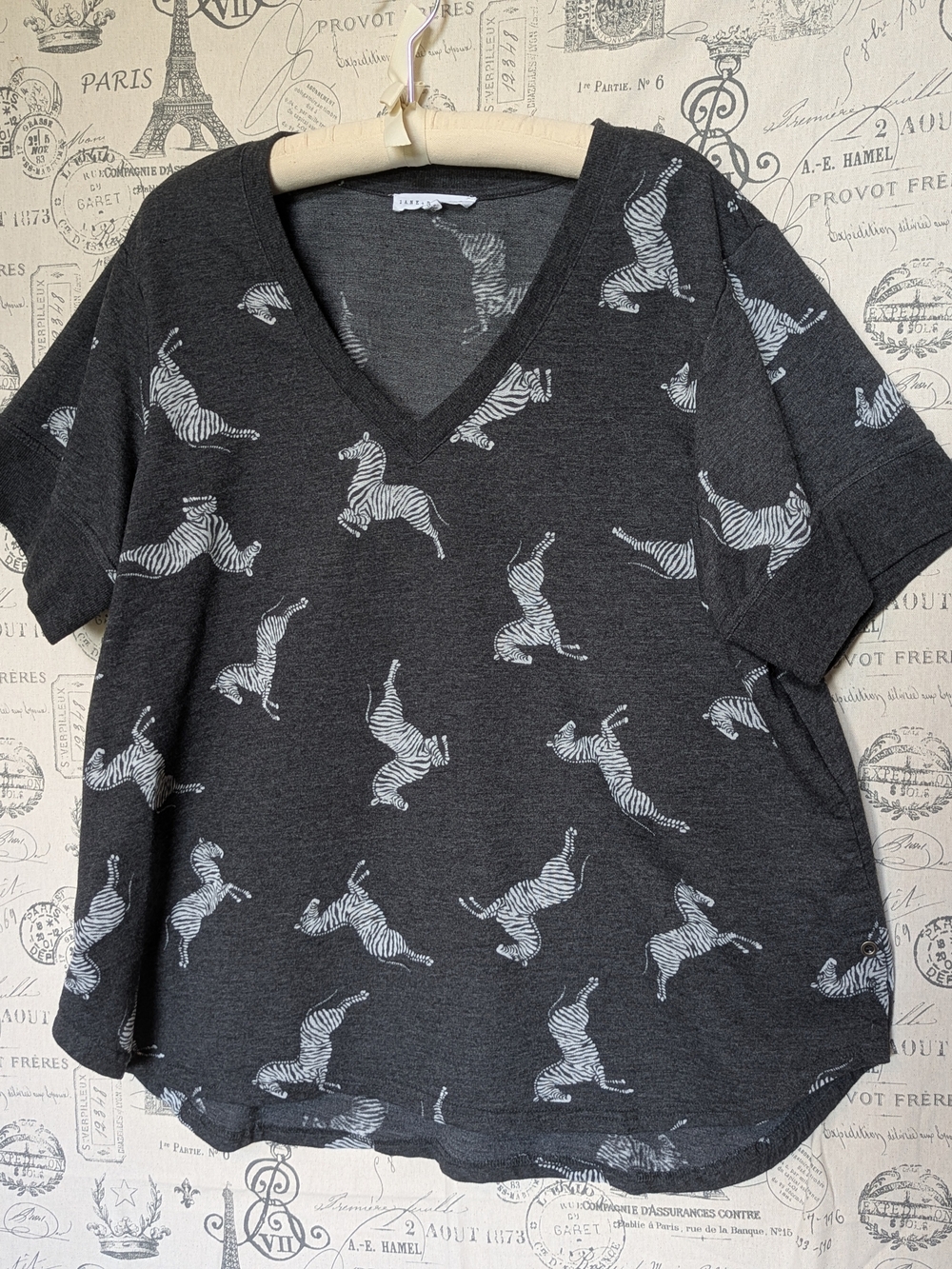 Jane and Delancey Charcoal V-Neck Zebra Print Short Sleeve Top - Size 1X